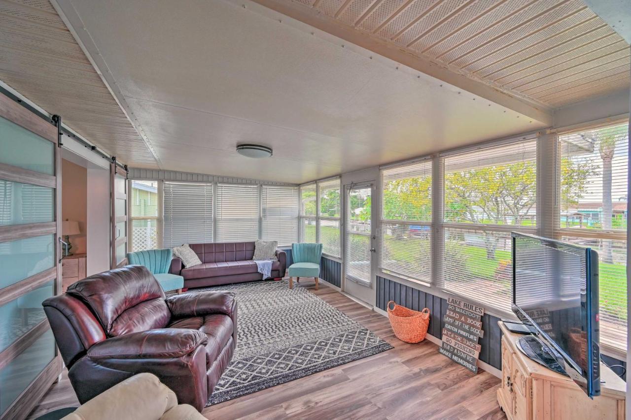 Waterfront Lake Placid Escape With Dock And Lanai Exterior foto